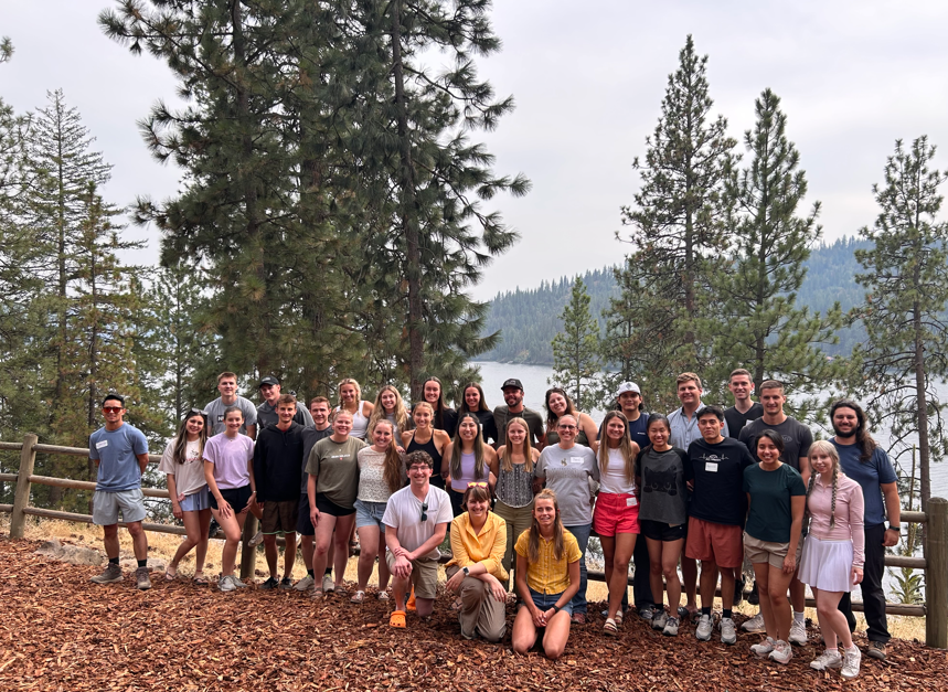 TRUST Retreat Connects Future Rural Physicians Across the WWAMI Region