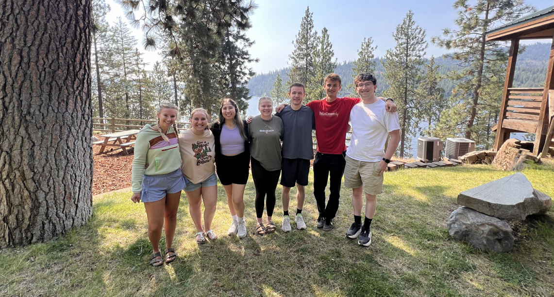 Building Connections Across WWAMI: TRUST Retreat Prepares Students for Rural Practice