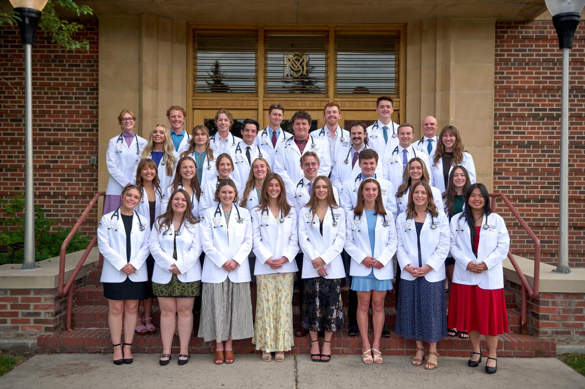 Montana WWAMI E2026 Cohort Celebrates White Coat Ceremony